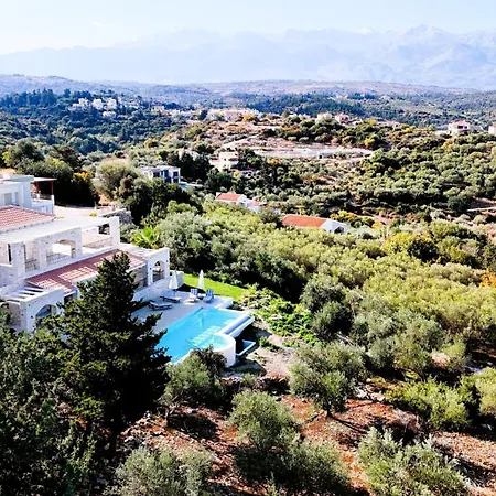 Lumidana Villa Hriszí Aktí Haniá